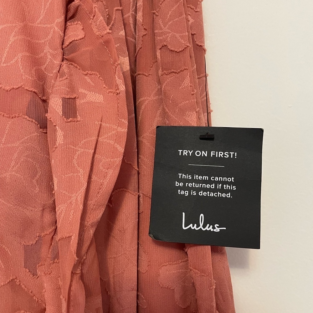 Lulu's Rusty Rose Jacquard Romantic Timeless Wrap Floral Midi Dress XS NWT - Picture 5 of 6